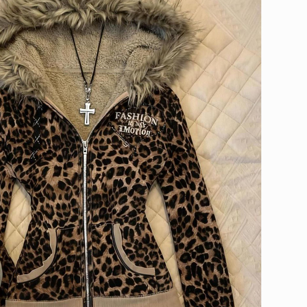 Yeni Model Retro Amerikan Kadı - Street Fashion China Models incelemesi ve fiyatı