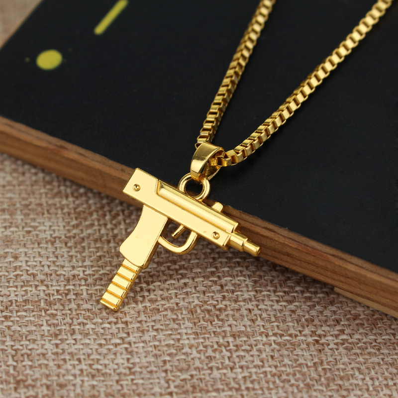 Trendy Uzi Silah Şekilli Kolye - Street Fashion Baggy incelemesi ve fiyatı